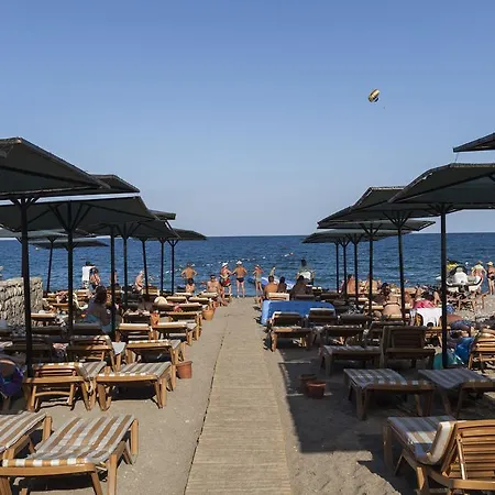 Ośrodek wypoczynkowy Matiate & 3*